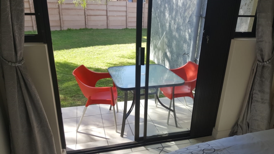 2 Bedroom Property for Sale in Hartenbos Central Western Cape